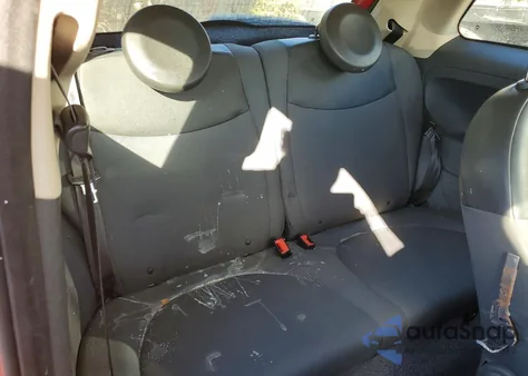 2016 Fiat 500 Pop z USA, uszkodzony, nr VIN 3C3CFFARXGT205497